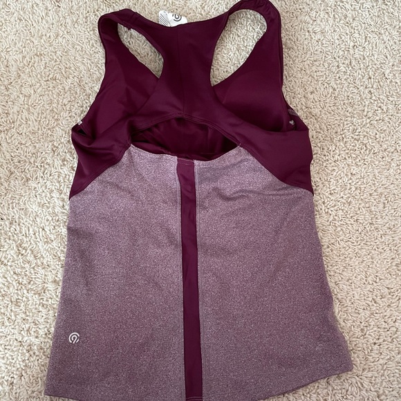 Women’s Champion Workout Tank Top - Picture 2 of 4